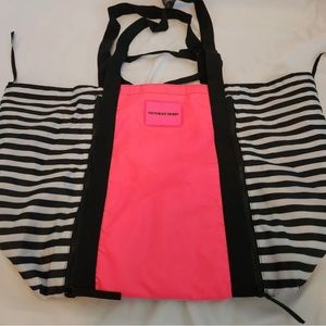 Victoria's Secret beach bag Sport VSX Large Gym Tote Bag Yoga lightweight packab